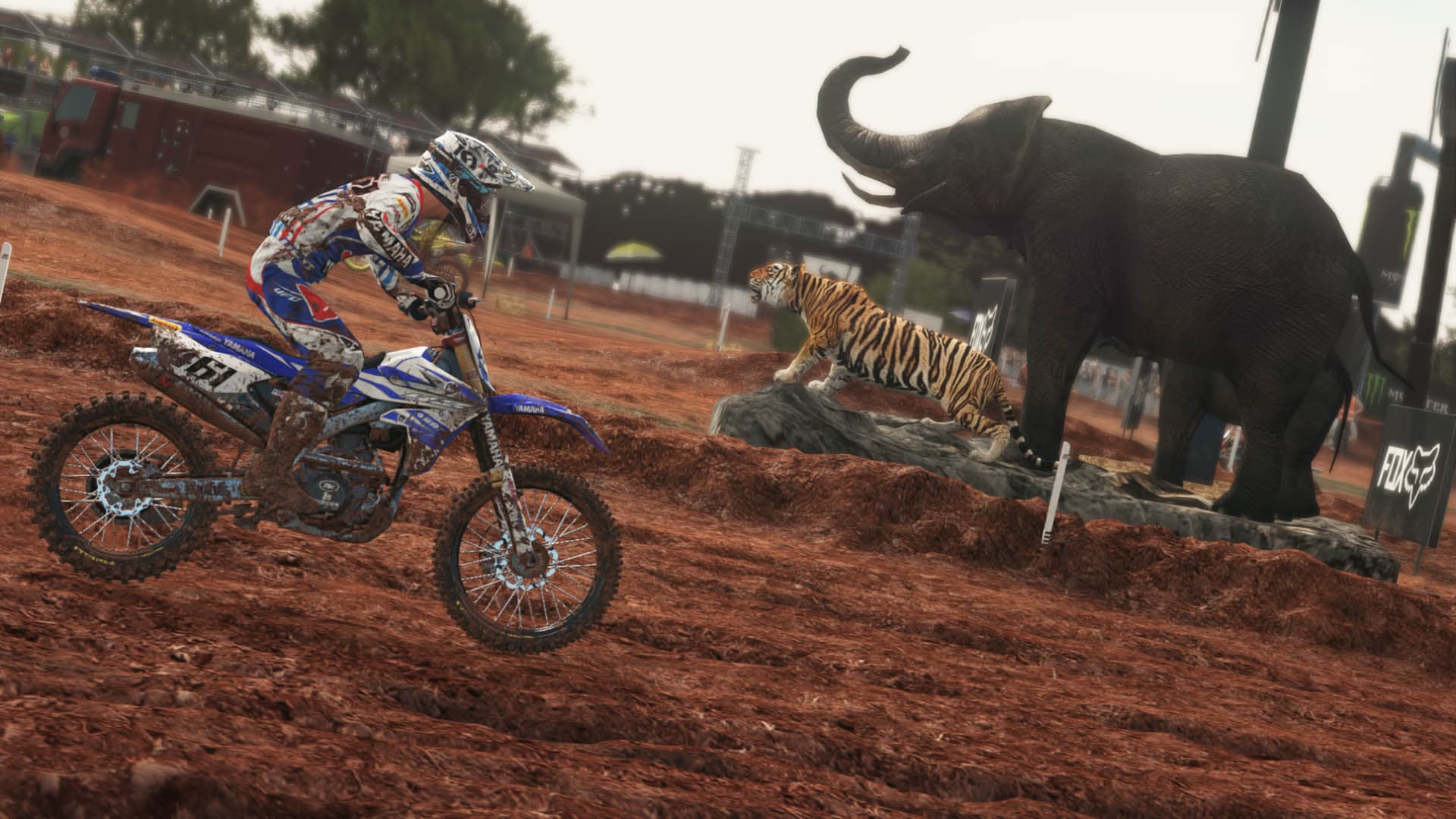 MXGP2 - Beto Carrero Track: скриншот 3