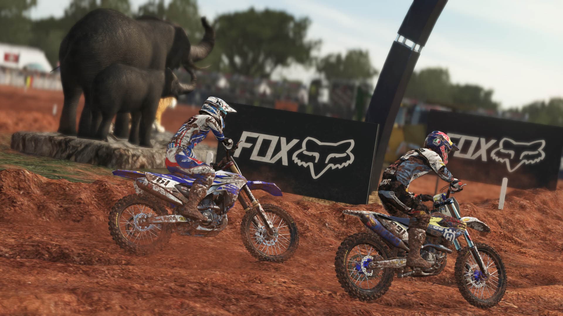 MXGP2 - Beto Carrero Track: скриншот 4