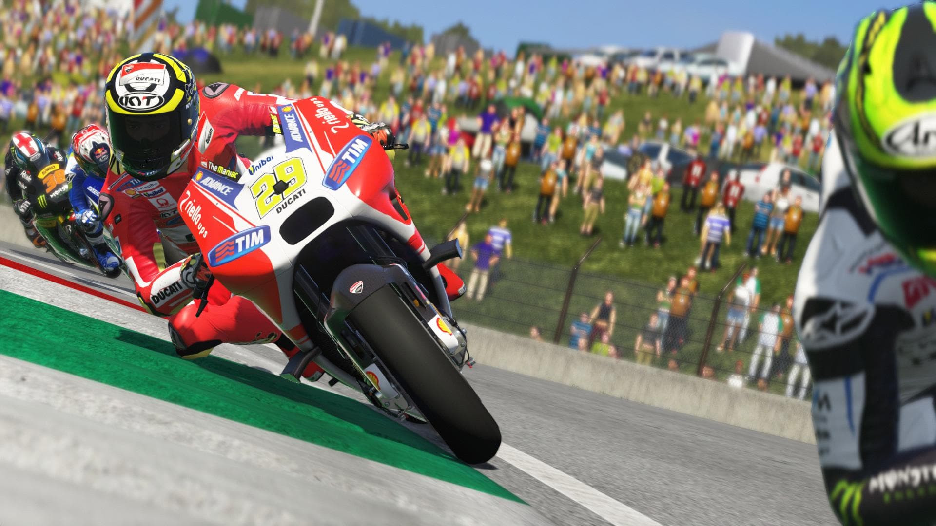 MotoGP 15: скриншот 1