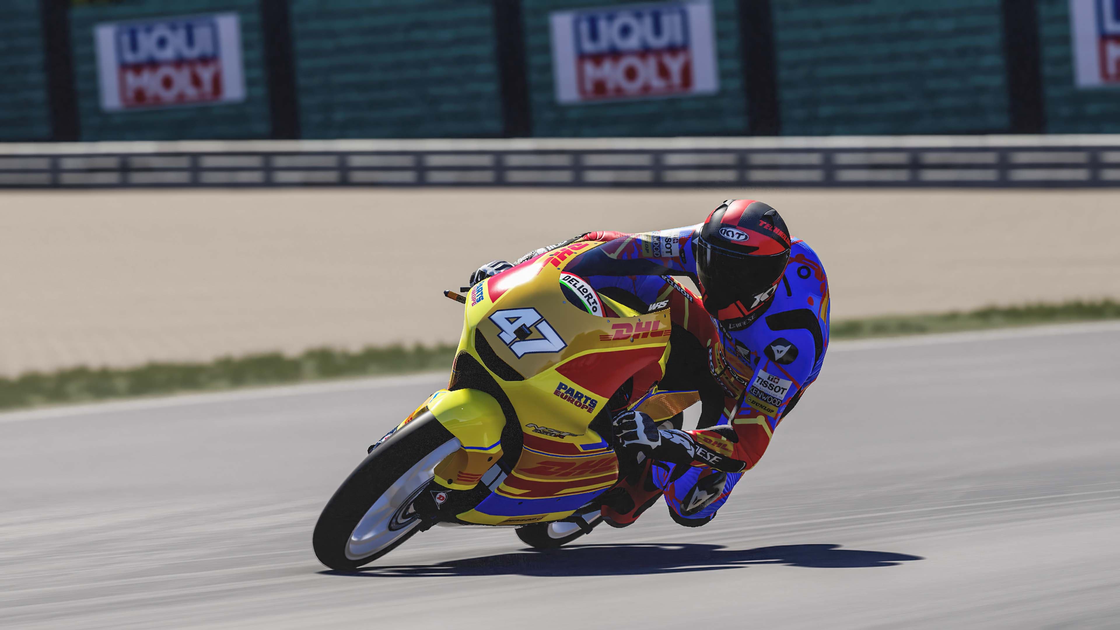 MotoGP 22 - Special Suits: скриншот 2