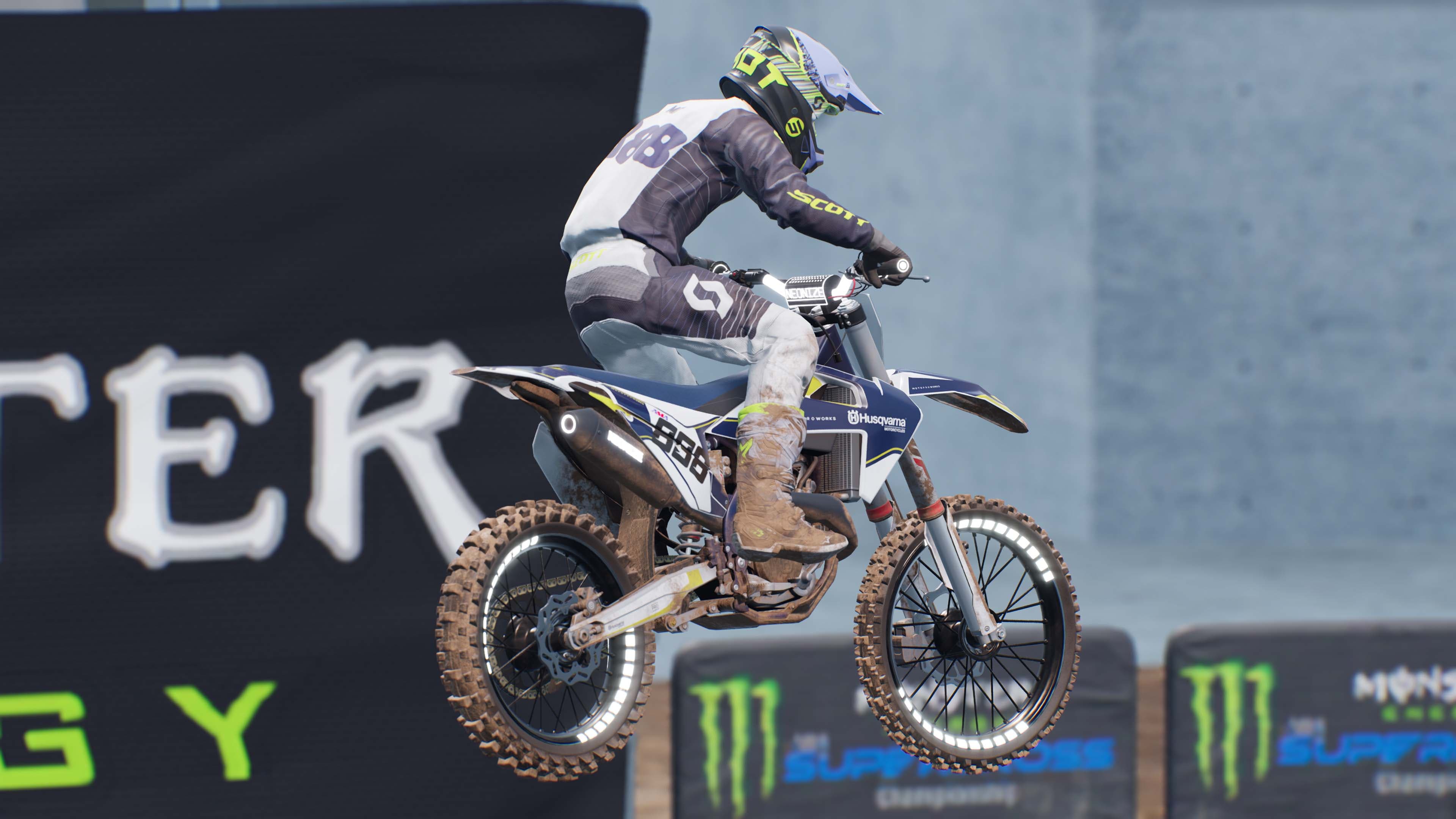 Monster Energy Supercross 5 - Neon Pack: скриншот 3